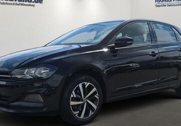 VW Polo 53.700 km 15.490 &euro; Paderborn 33106