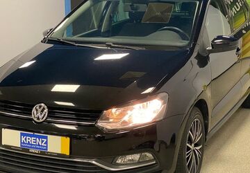 VW Polo 124.812 km 10.980 &euro; Paderborn 33100