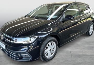 VW Polo 12.040 km 17.995 &euro; Büren 33142