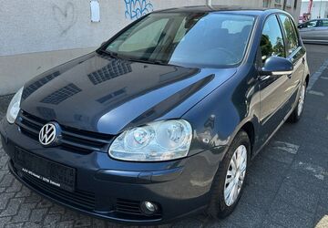 VW Golf 304.000 km 1.999 &euro; Paderborn 33100