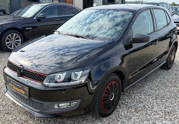 VW Polo 130.000 km 5.900 &euro; Paderborn 33106