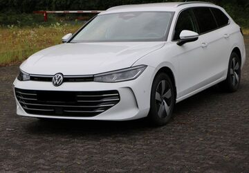 VW Passat Variant 48.990 km 29.650 &euro; Paderborn 33102