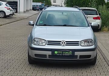 VW Golf 222.000 km 2.999 &euro; Paderborn 33102