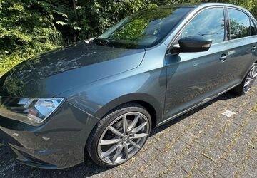 Seat Toledo 111.000 km 10.400 &euro; Paderborn 33102