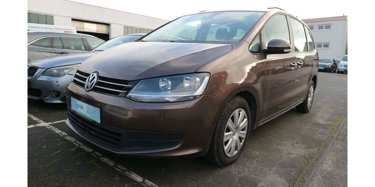 VW Sharan 176.312 km 10.990 &euro; Paderborn Schloß-Neuhaus 33104