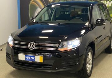 VW Tiguan 89.745 km 11.990 &euro; Paderborn 33100