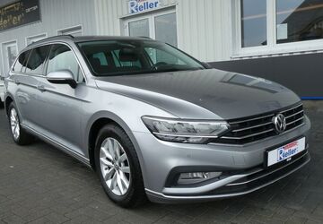 VW Passat Variant 174.848 km 13.900 &euro; Paderborn 33106