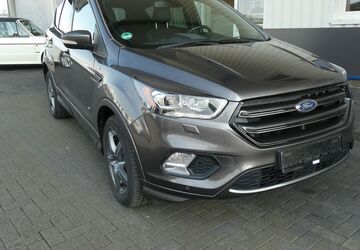 Ford Kuga 137.720 km 12.890 &euro; Paderborn 33106