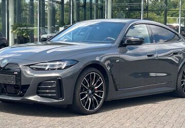 BMW i4 24.450 km 59.380 &euro; Lippstadt 59557