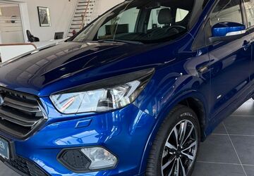 Ford Kuga 62.830 km 15.950 &euro; Paderborn 33106