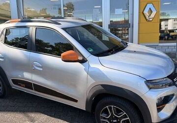 Dacia Spring 26.500 km 13.450 &euro; Paderborn 33104