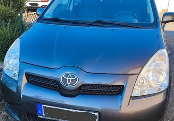 Toyota Corolla Verso 189.800 km 3.300 &euro; Borchen 33178