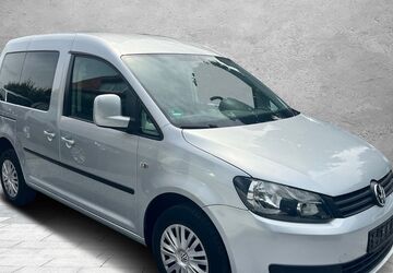 VW Caddy 140.000 km 6.499 &euro; Detmold 32758