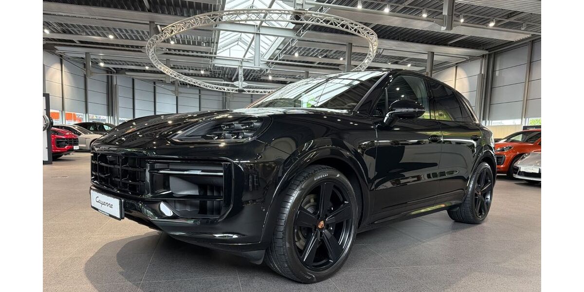 Porsche Cayenne 6.950 km 143.890 &euro; Paderborn 33100