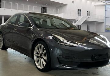 Tesla Model 3 115.700 km 24.499 &euro; Bad Lippspringe 33175