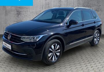 VW Tiguan 62.050 km 28.480 &euro; Paderborn 33104