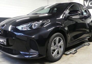 Mazda 2 Hybrid 10.000 km 22.490 &euro; Paderborn 33106