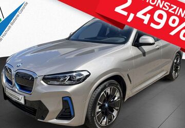 BMW iX3 51.070 km 45.650 &euro; Detmold 32758