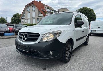 Mercedes-Benz Citan 410.000 km 2.199 &euro; Paderborn 33100