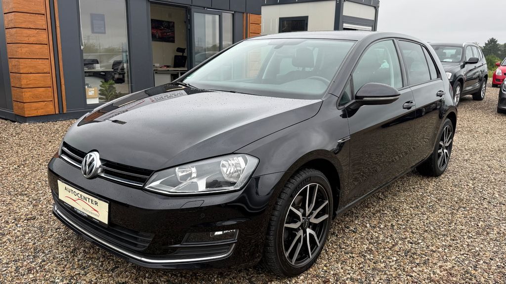 VW Golf 160.000 km 9.900 &euro; Paderborn 33106