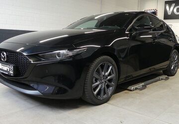 Mazda 3 13.400 km 25.890 &euro; Paderborn 33106