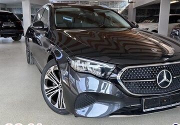 Mercedes-Benz E 220 26.800 km 44.590 &euro; Bad Driburg 33014