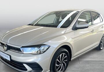 VW Polo 10.449 km 19.850 &euro; Büren 33142