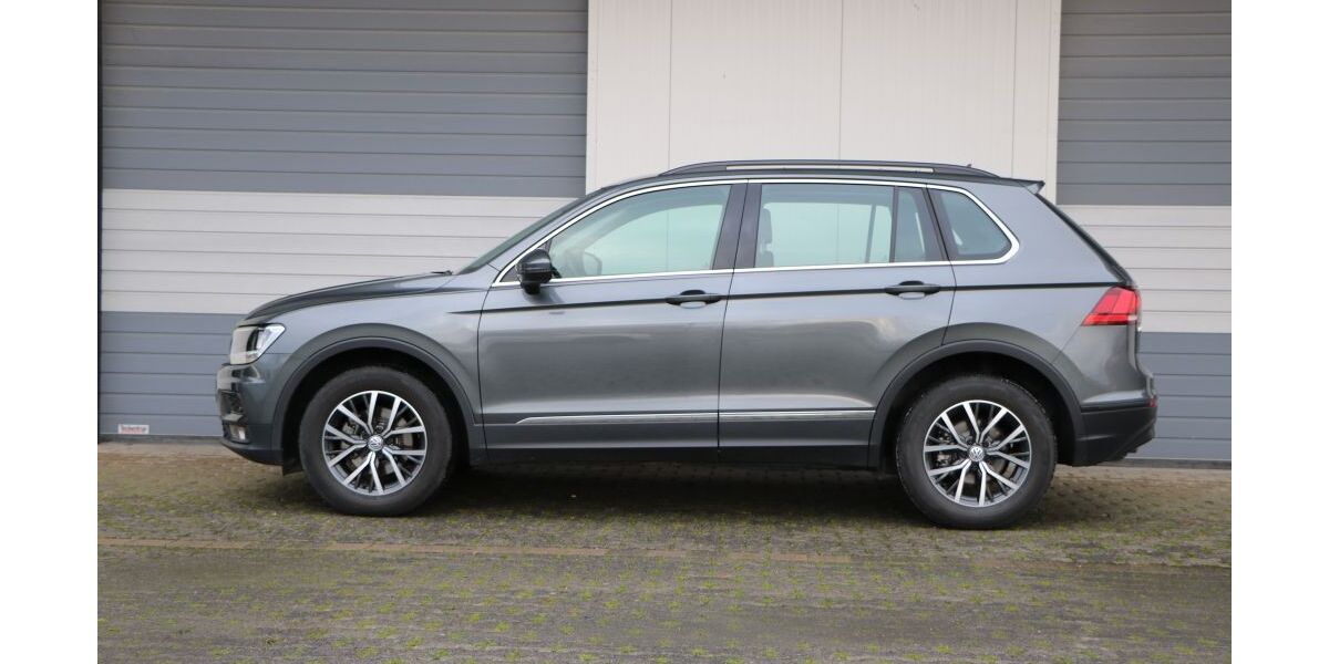 VW Tiguan 114.500 km 16.450 &euro; Paderborn 33102