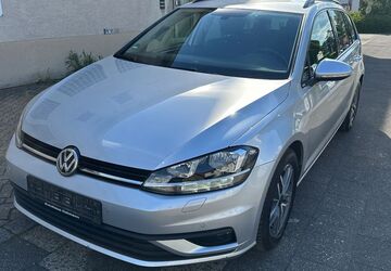 VW Golf 194.000 km 9.999 &euro; Paderborn 33100