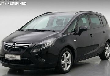 Opel Zafira Tourer 130.000 km 6.790 &euro; Paderborn 33102