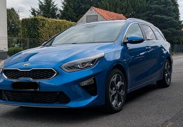 Kia ceed Sportswagon 122.129 km 13.699 &euro; Paderborn 33106