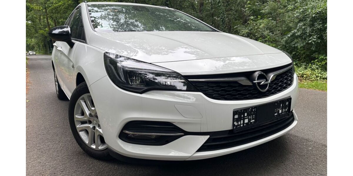 Opel Astra 82.746 km 11.990 &euro; Paderborn 33104