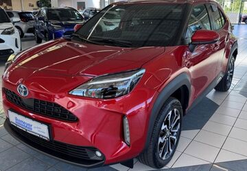 Toyota Yaris Cross 30.000 km 24.950 &euro; Paderborn 33104