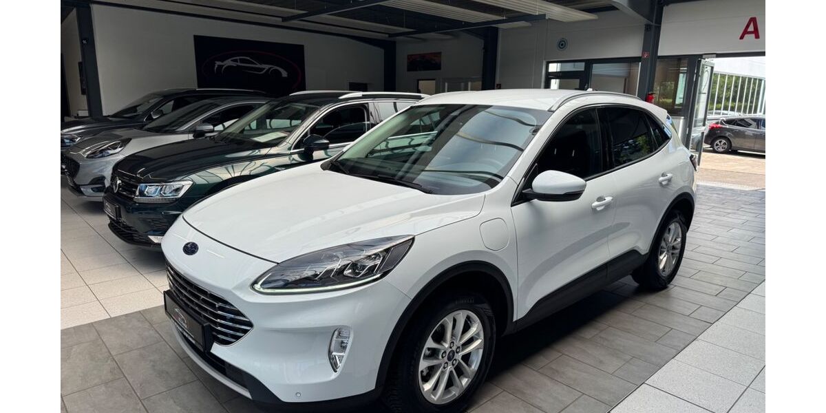 Ford Kuga 52.000 km 19.900 &euro; Detmold 32758