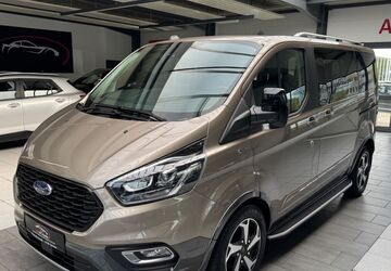 Ford Tourneo Custom 90.000 km 33.900 &euro; Detmold 32758