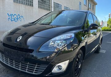 Renault Scenic 198.000 km 2.499 &euro; Paderborn 33100