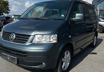 VW T5 Transporter 237.500 km 9.990 &euro; Salzkotten 33154