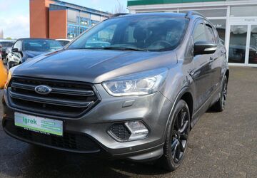 Ford Kuga 128.602 km 12.990 &euro; Paderborn Schloß-Neuhaus 33104