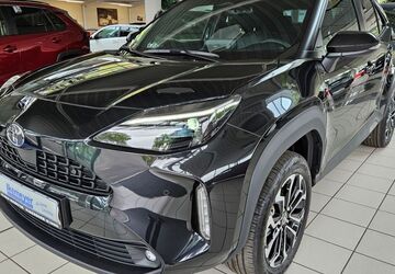 Toyota Yaris Cross 7.000 km 26.950 &euro; Paderborn 33104