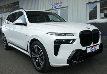 BMW X7 49.470 km 82.900 &euro; Paderborn 33106