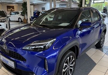 Toyota Yaris Cross 12.710 km 25.790 &euro; Paderborn 33104