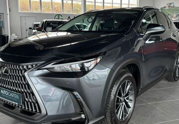 Lexus NX 350h 78.000 km 39.950 &euro; Paderborn 33106