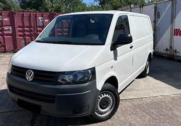 VW T5 Transporter 160.950 km 9.300 &euro; Paderborn 33102