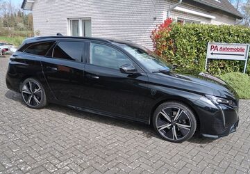 Peugeot 308 7.800 km 24.890 &euro; Verl 33415