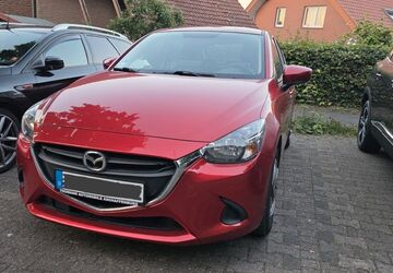 Mazda 2 86.982 km 7.600 &euro; Paderborn 33100