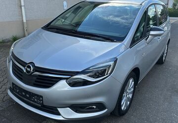 Opel Zafira 121.000 km 9.399 &euro; Paderborn 33100