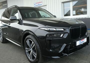 BMW X7 50.260 km 73.890 &euro; Paderborn 33106