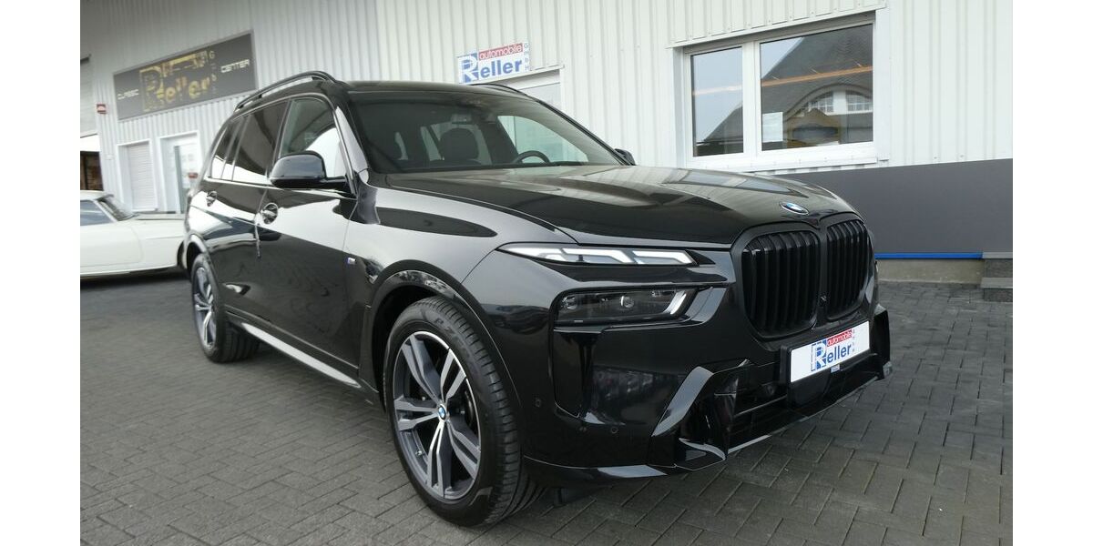 BMW X7 50.260 km 73.890 &euro; Paderborn 33106