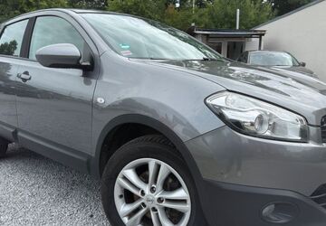 Nissan Qashqai 258.960 km 3.899 &euro; Paderborn 33106