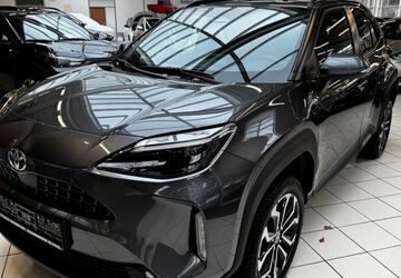 Toyota Yaris Cross 13.985 km 25.790 &euro; Paderborn 33104
